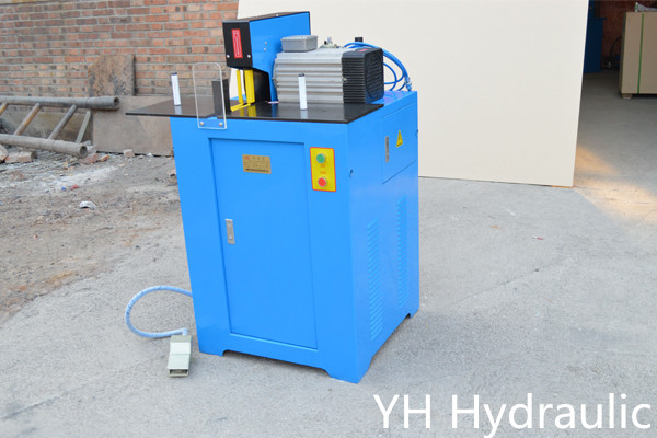 Rubber Hose Cutting Machine
